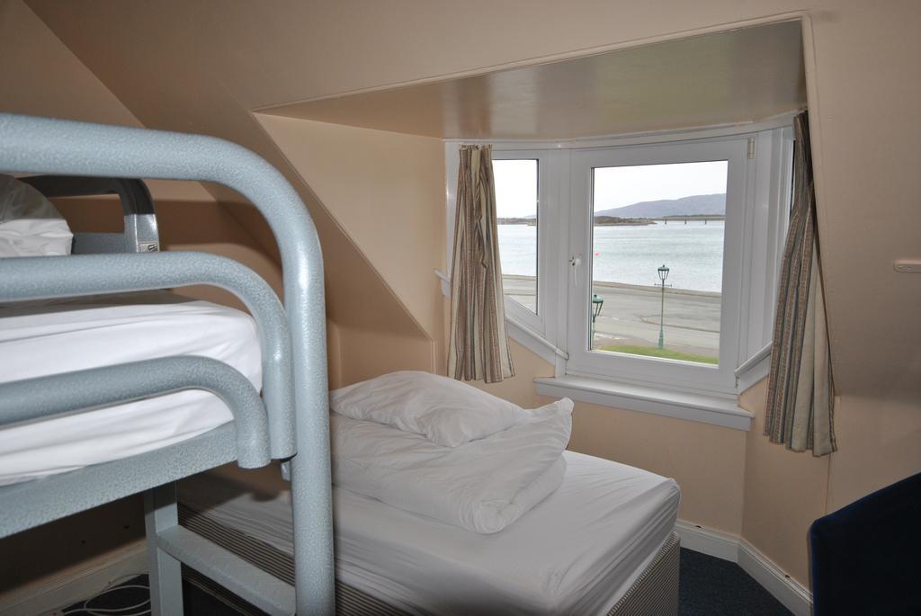 Saucy Mary'S Hostel Kyleakin Exteriér fotografie